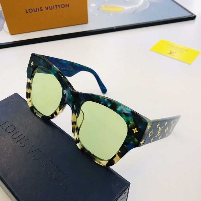 Louis Vuitton Sunglasses Top Quality LVS00596